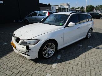 škoda osobní automobily BMW 3-serie 318 D  ( M LINE ) 2012/1