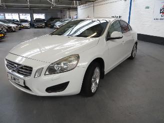 Volvo S-60 2.5TS AUTOMAAT picture 1