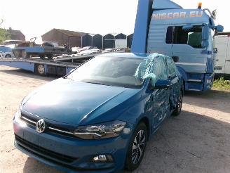 damaged commercial vehicles Volkswagen Polo 1.0 Comfortline 5 Drs 2019/2