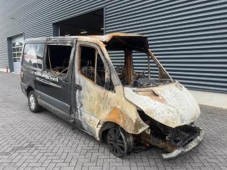 damaged commercial vehicles Mercedes Sprinter  2021/7