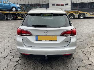 Opel Astra SPORTS TOURER 1.4 Business Executive picture 5