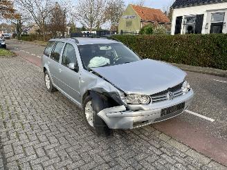 Voiture accidenté Volkswagen Golf 1.6 Variant 2003/3