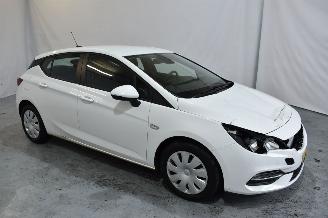 demontáž osobní automobily Opel Astra 1.2 Bns Edition 2020/9