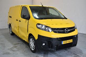 Autoverwertung Opel Vivaro 1.5 CDTI L2H1 Edit. 2021/12