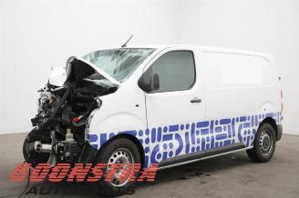 Voiture accidenté Peugeot Expert 1.6 Blue HDi 95 16V Bestel  Diesel 1.560cc 70kW (95pk) FWD 2016-04 (VABHV; VBBHV) DV6FDU; BHV 2019/6