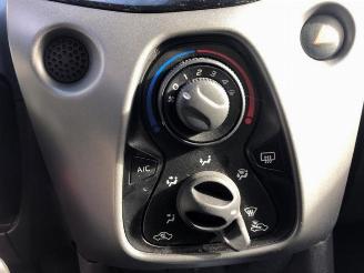 Toyota Aygo Aygo (B40), Hatchback, 2014 1.0 12V VVT-i picture 17