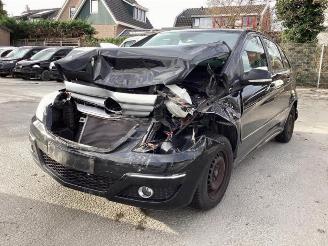 škoda osobní automobily Mercedes B-klasse B (W245,242), Hatchback, 2005 / 2011 1.5 B-160 16V 2009/10