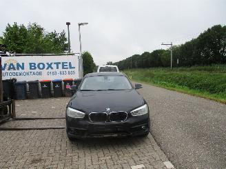 uszkodzony samochody osobowe BMW 1-serie  2016/1