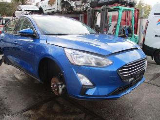 damaged commercial vehicles Ford Focus  2021/1