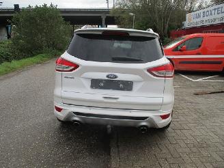 dommages fourgonnettes/vécules utilitaires Ford Kuga  2018/1