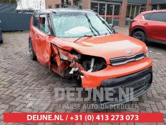 damaged passenger cars Kia Soul Soul II (PS), MPV, 2014 / 2018 1.6 CRDi 16V 2018