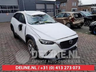 uszkodzony samochody osobowe Mazda CX-3 CX-3, SUV, 2015 2.0 SkyActiv-G 120 2017/10