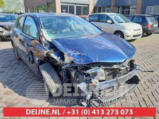 Coche accidentado Toyota Auris Auris (E18), Hatchback 5-drs, 2012 / 2019 1.8 16V Hybrid 2015/7