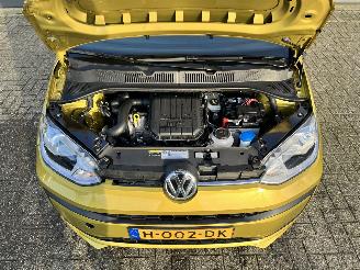 Volkswagen Up 1.0i 5 DEURS / AIRCO / PDC picture 16