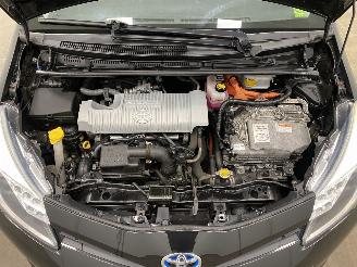 Toyota Yaris 1.5 Full Hybrid Aspiration Navi Airco picture 14
