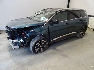 uszkodzony samochody osobowe Peugeot 5008 1.5 HDI AUTOMAAT 2020/7