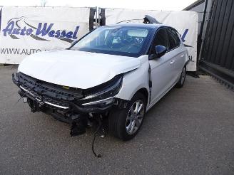 Auto incidentate Opel Corsa 1.2 Elegance 2022/5