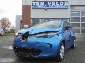 Voiture accidenté Renault Zoé 40 Life Easy 41Kwh Elektro, Airco, Navi, Cruise control 2019/5