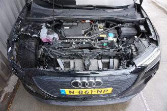 Audi Q4 e-tron 77kWh 150kW 40 Launch Edition Advanced Plus picture 18