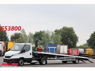 Vaurioauto  passenger cars Iveco Daily 40C18 HiMatic BE-Combi Autotransport Clima Lier 2020/4