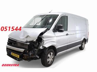 Voiture accidenté Volkswagen Crafter 2.0 TDI 140 PK L3H2 (L1H1) Airco Cruise AHK 2019/4