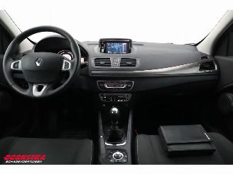 Renault Mégane 1.5 dCi Expression Navi Clima Cruise PDC picture 17