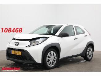 damaged commercial vehicles Toyota Aygo 1.0 VVT-i MT Airco ACC 22.373 km! 2023/6