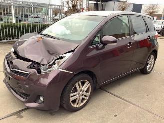 uszkodzony samochody osobowe Toyota Verso S Verso S, MPV, 2010 / 2016 1.33 16V Dual VVT-I 2012/7