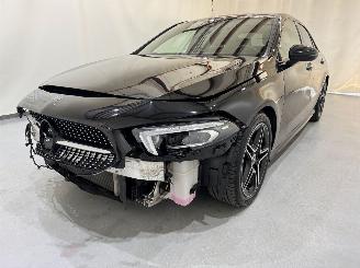 Damaged car Mercedes A-klasse 200d AMG Line Night Aut8 2021/1
