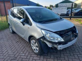 danneggiata veicoli commerciali Opel Meriva  2012/6