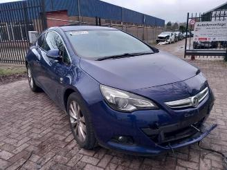 uszkodzony samochody osobowe Opel Astra Astra J GTC (PD2/PF2), Hatchback 3-drs, 2011 1.4 Turbo 16V ecoFLEX 140 2014/6