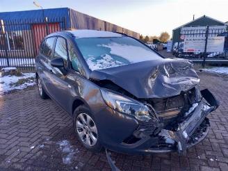 damaged passenger cars Opel Zafira Zafira Tourer (P12), MPV, 2011 / 2019 1.6 CDTI 16V ecoFLEX 136 2013/7