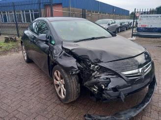 uszkodzony samochody osobowe Opel Astra Astra J GTC (PD2/PF2), Hatchback 3-drs, 2011 / 2018 1.4 Turbo 16V ecoFLEX 140 2014/11
