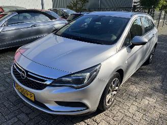 Démontage voiture Opel Astra Stationcar 1.6 CDTI Business+ 2018/7