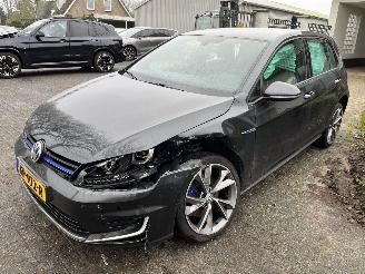 uszkodzony samochody osobowe Volkswagen Golf GTE  1.4 TSI  Automaat 2015/7