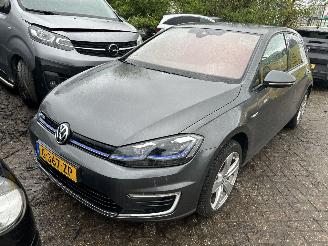 Salvage car Volkswagen e-Golf Edition  Automaat 2019/12