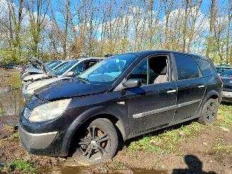 damaged commercial vehicles Renault Grand-scenic 1.9 dCi Privilège Luxe 2006/1