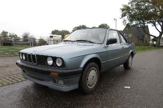 rottamate veicoli commerciali BMW 3-serie 318 I BAUR TC 1987/12