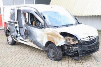 Vaurioauto  passenger cars Opel Combo Combo, Van, 2012 / 2018 1.6 CDTI 16V 2018/10