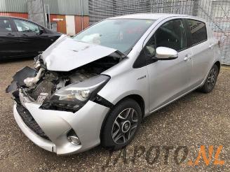 škoda osobní automobily Toyota Yaris Yaris III (P13), Hatchback, 2010 / 2020 1.5 16V Hybrid 2015/3