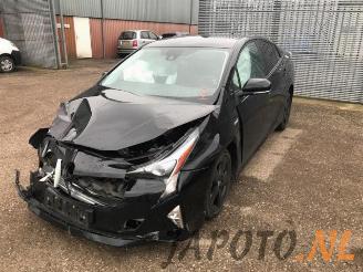Voiture accidenté Toyota Prius Prius (ZVW5), Hatchback, 2015 / 2022 1.8 16V Hybrid 2017/12