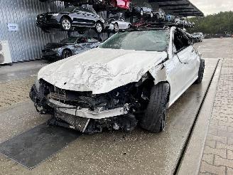 Damaged car Mercedes C-klasse C63 AMG 2013/6