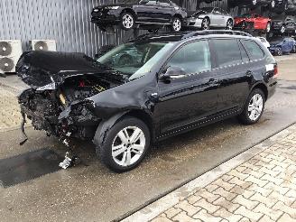 uszkodzony samochody osobowe Volkswagen Golf VI Variant 1.6 TDI 2012/9