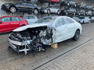 uszkodzony samochody osobowe Mercedes Cla-klasse CLA 280 Coupe 2018/4