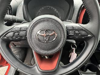 Toyota Aygo X 1.0 VVT-I 53KW Autom. Clima Navi Camera S-CVT Envy NAP picture 12