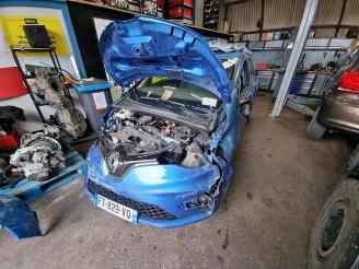 danneggiata veicoli commerciali Renault Zoé Zoe (AG), Hatchback 5-drs, 2012 R135 2020/3