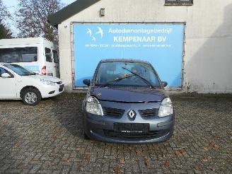 Auto incidentate Renault Modus Modus/Grand Modus (JP) MPV 1.5 dCi 85 (K9K-760(Euro 4)) [63kW]  (12-20=
04/12-2012) 2010/12
