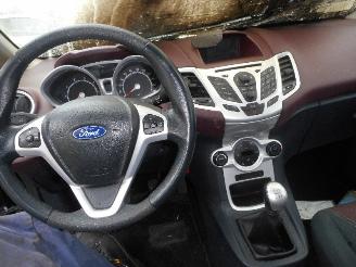 Ford Fiesta Fiesta 6 (JA8) Hatchback 1.25 16V (SNJA) [60kW]  (06-2008/06-2017) picture 9