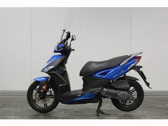 dommages scooters Kymco  Agility 16 inch SNOR schade 2017