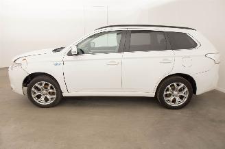 Mitsubishi Outlander 2.0 PHEV Instyle + Automaat picture 59